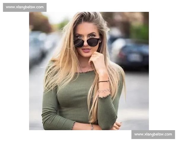 卡里乌斯沙尔克封神后首秀！携田径女神阿丽卡 - 施密特亮相活动